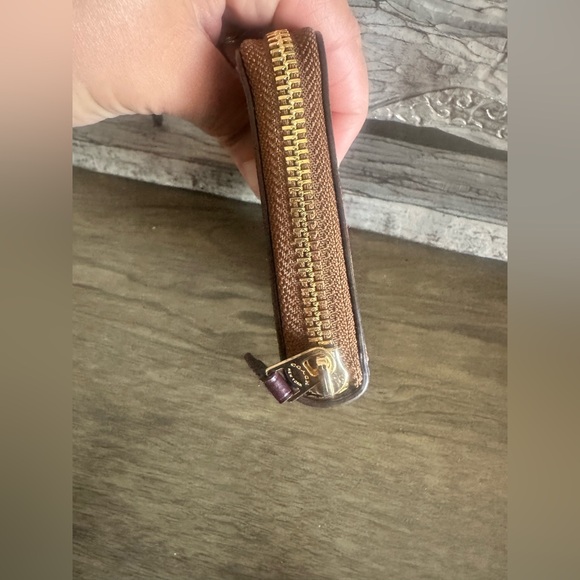 Coach Accordion Zip Wallet Signature Victorian Floral Print - Picture 3 of 11